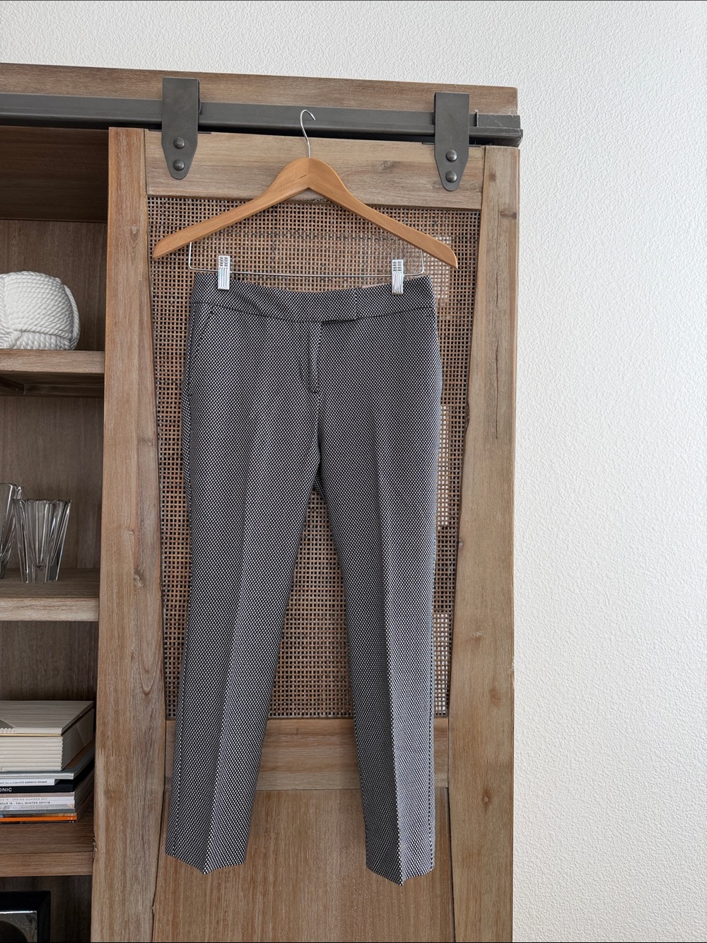 Ann Taylor Factory Black & White Cropped Dress Pants